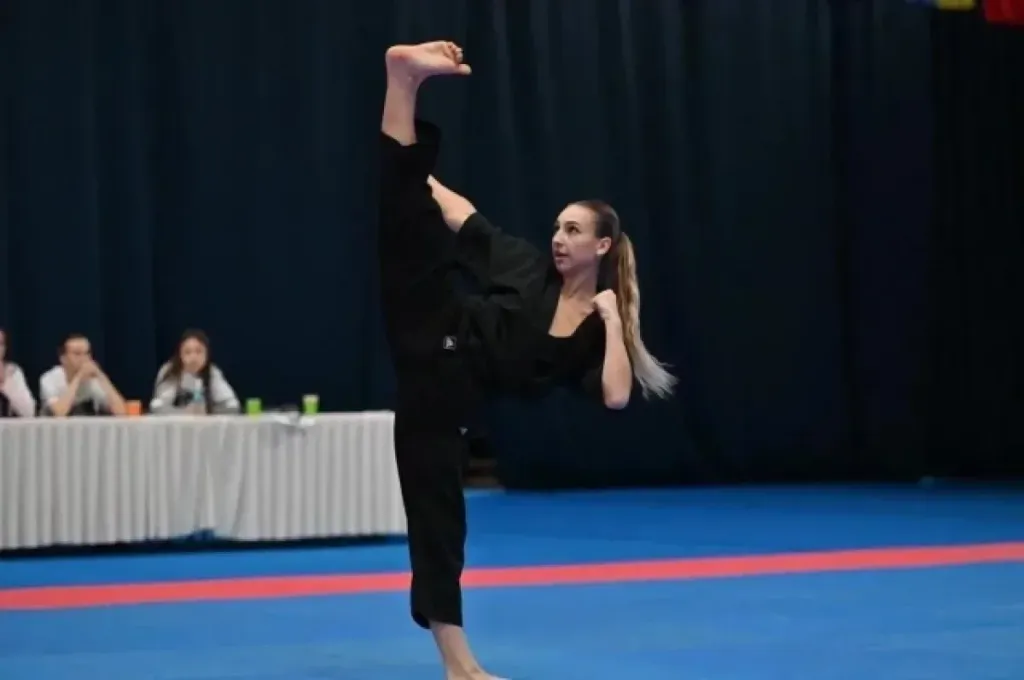 Белгородка Жанна Кудрявцева стала чемпионкой мира по кикбоксингу